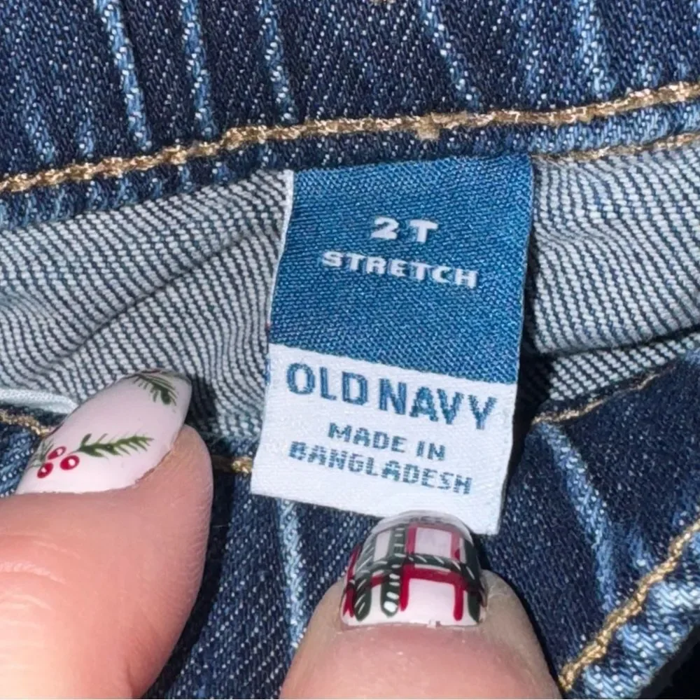 Old Navy size 2t stretchy distressed Blue Denim Shorts